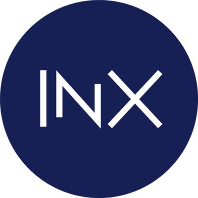 INX HACE HISTORIA CON EL LISTADO DEL PRIMER SEGURIDAD DIGITAL DEL MUNDO REGISTRADO EN LA SEC, COLAPSA LAS TARIFAS DE NEGOCIACIÓN (PRNewsfoto/INX Limited)