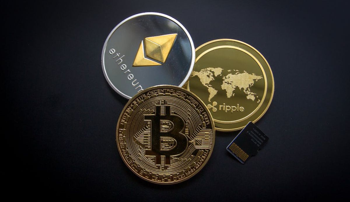 Bitcoin, Ethereum y Ripple con una tarjeta micro SDHC