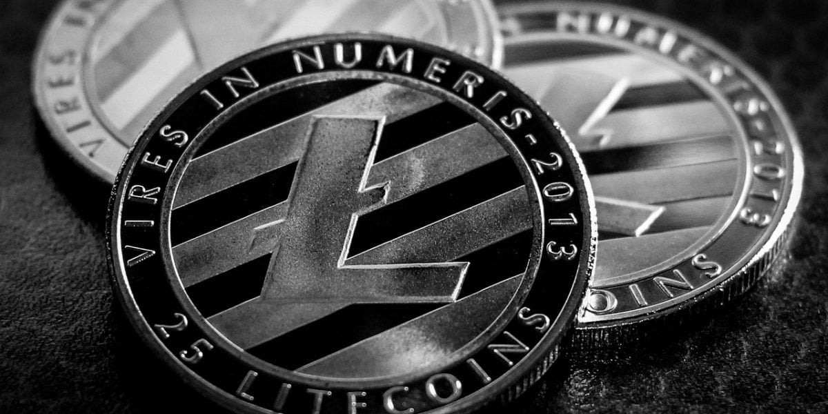 El popular comerciante de criptomonedas, Litecoin (LTC), Cosmos (ATOM) y Sandbox (SAND) muestra signos de preparación para movimientos ascendentes.