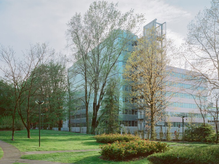 Parque Empresarial Segreen / estudio elementare - Fotografía de exteriores