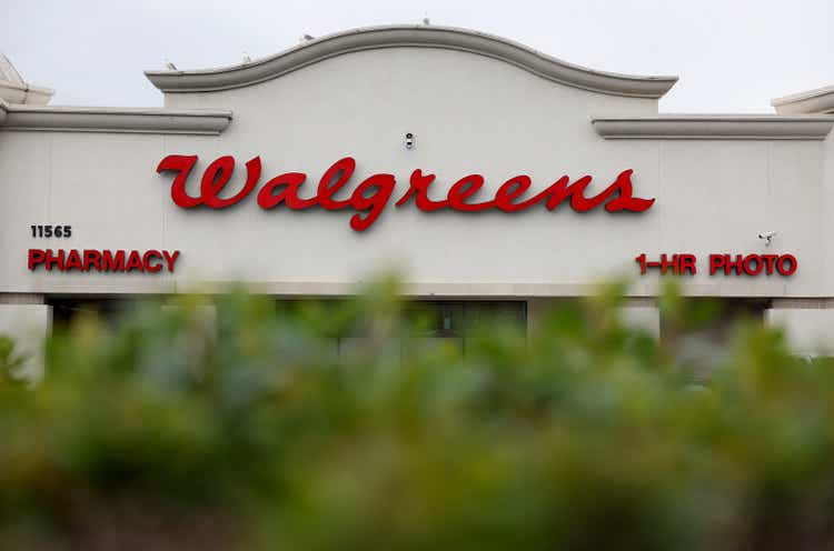 El estado de California corta los lazos con Walgreens porque la compañía no vende la píldora abortiva en 21 estados