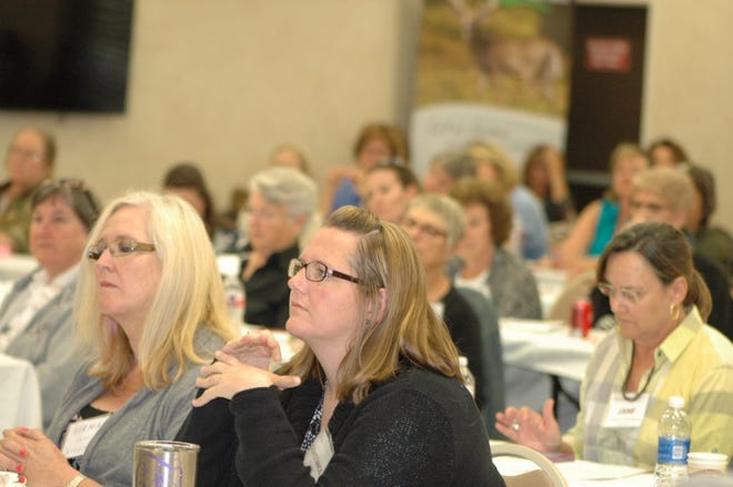 Annie's Project — Education for Women in Agriculture ofrecerá capacitación específica sobre riesgos agrícolas a mujeres en el Panhandle de Texas a partir del 2 de octubre.