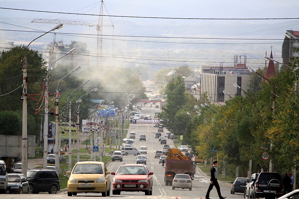 Una calle de Yuzhno-Sakhalinsk, Rusia.