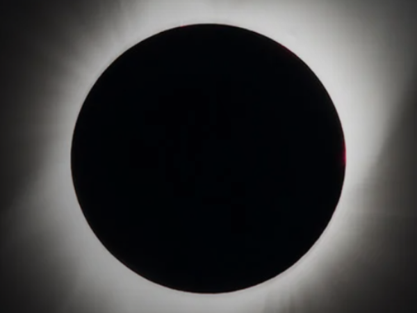 Imagen de un eclipse solar