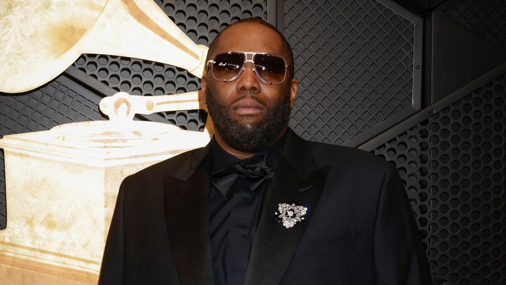 Killer Mike llega a la 66ª Entrega Anual de los Premios Grammy, transmitida en vivo desde Crypto.com Arena en Los Ángeles, California.