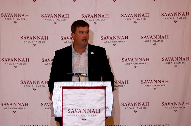 Bert Brantley, presidente y director ejecutivo de la Cámara de Comercio del Área de Savannah, habla durante el banquete anual de premios empresariales de la Cámara el jueves 19 de octubre de 2023 en el Hyatt Regency Savannah.