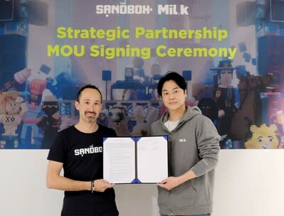 Ceremonia de firma del memorando de entendimiento entre Milk Partners y The Sandbox Global