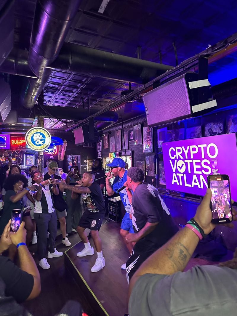Los raperos Bow Wow y Dem Franchize Boyz se presentan en el evento Crypto Votes Atlanta el miércoles 26 de junio de 2024 en Atlanta.