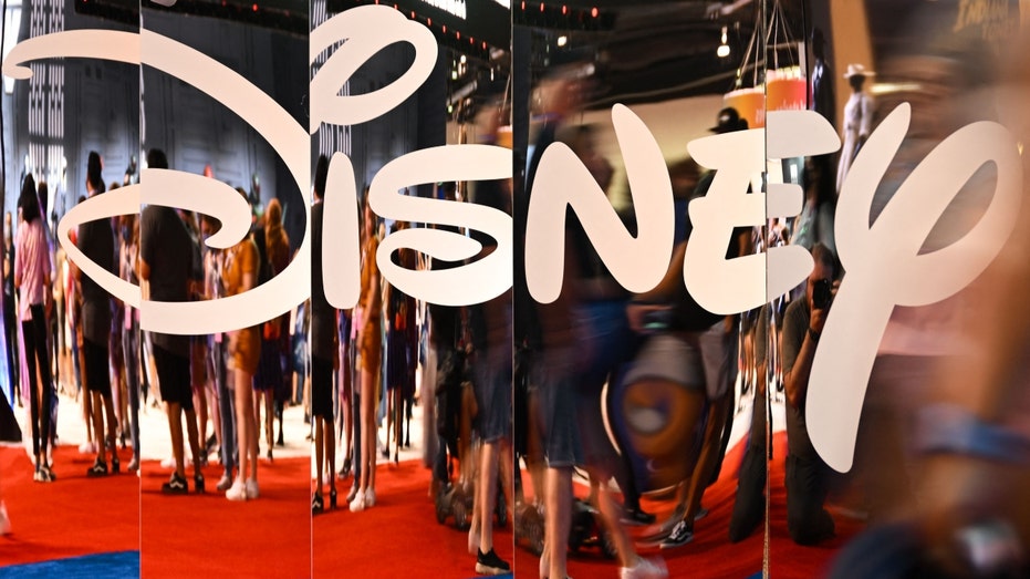 Logotipo de Disney+