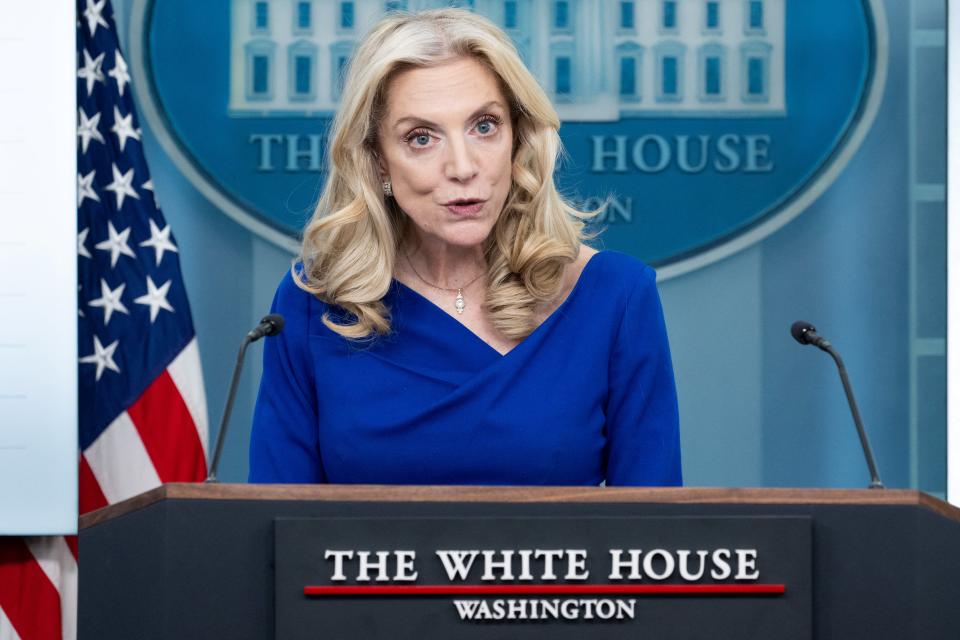 La directora del Consejo Económico Nacional, Lael Brainard, habla durante una conferencia de prensa en la sala de prensa Brady de la Casa Blanca en Washington, DC, el 11 de enero de 2024. (Foto de SAUL LOEB / AFP) (Foto de SAUL LOEB/AFP vía Getty Images)