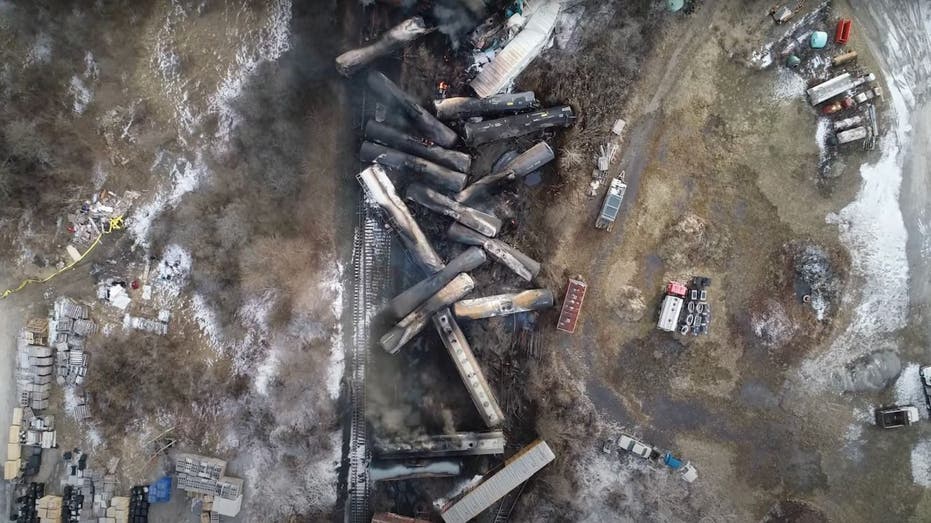 Vista aérea del descarrilamiento del tren en Palestina Oriental