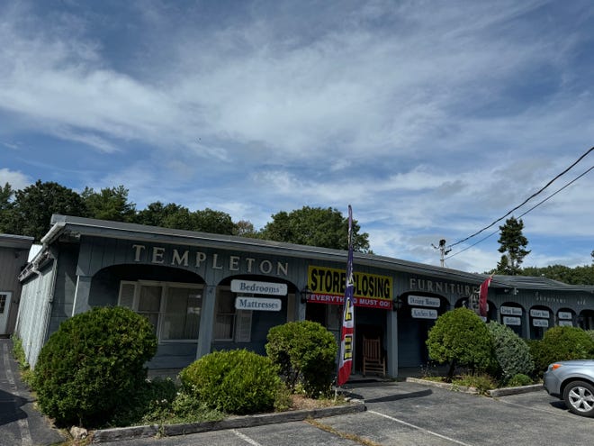 Templeton Furniture tiene previsto cerrar sus puertas de forma permanente el jueves 31 de octubre. La tienda abrió sus puertas en 162 Baldwinville Rd. en 1971.