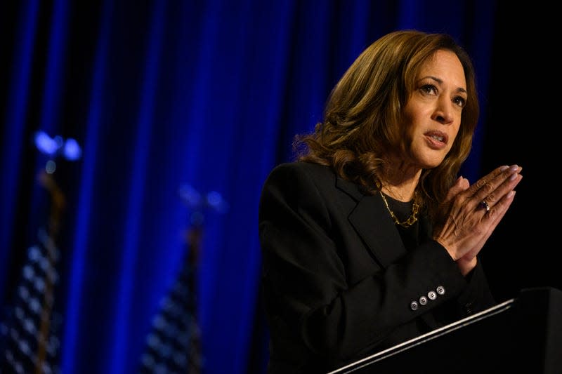 La vicepresidenta y candidata demócrata a la presidencia, Kamala Harris, habla en un evento organizado por el Club Económico de Pittsburgh en la Universidad Carnegie Mellon el 25 de septiembre de 2024 en Pittsburgh, Pensilvania. - Foto: Jeff Swensen (Getty Images)