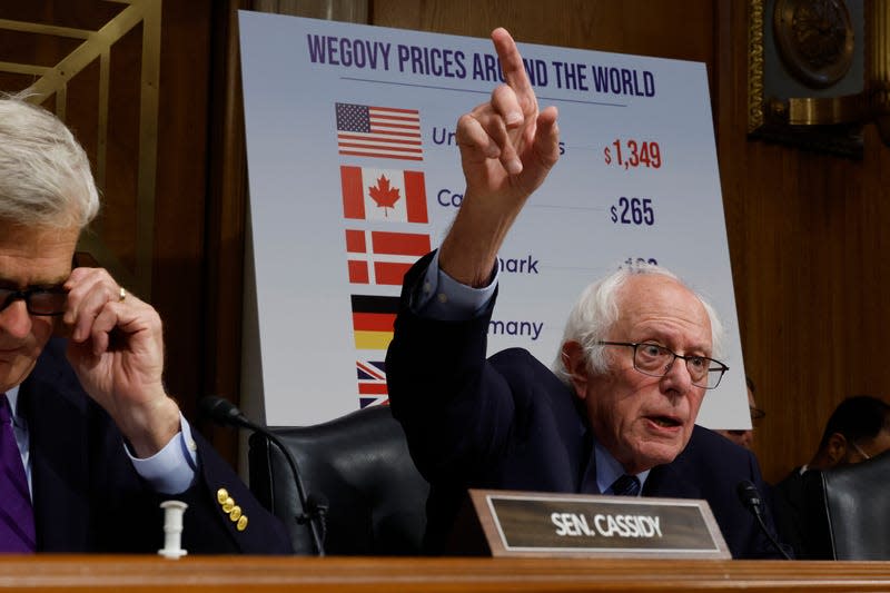 El presidente del Comité Senatorial de Salud, Educación, Trabajo y Pensiones, Bernie Sanders (I-VT), pronuncia un discurso de apertura durante una audiencia sobre el precio de los medicamentos en el edificio de oficinas del Senado Dirksen en Capitol Hill el 24 de septiembre de 2024 en Washington, DC. - Imagen: Chip Somodevilla / Staff (Getty Images)