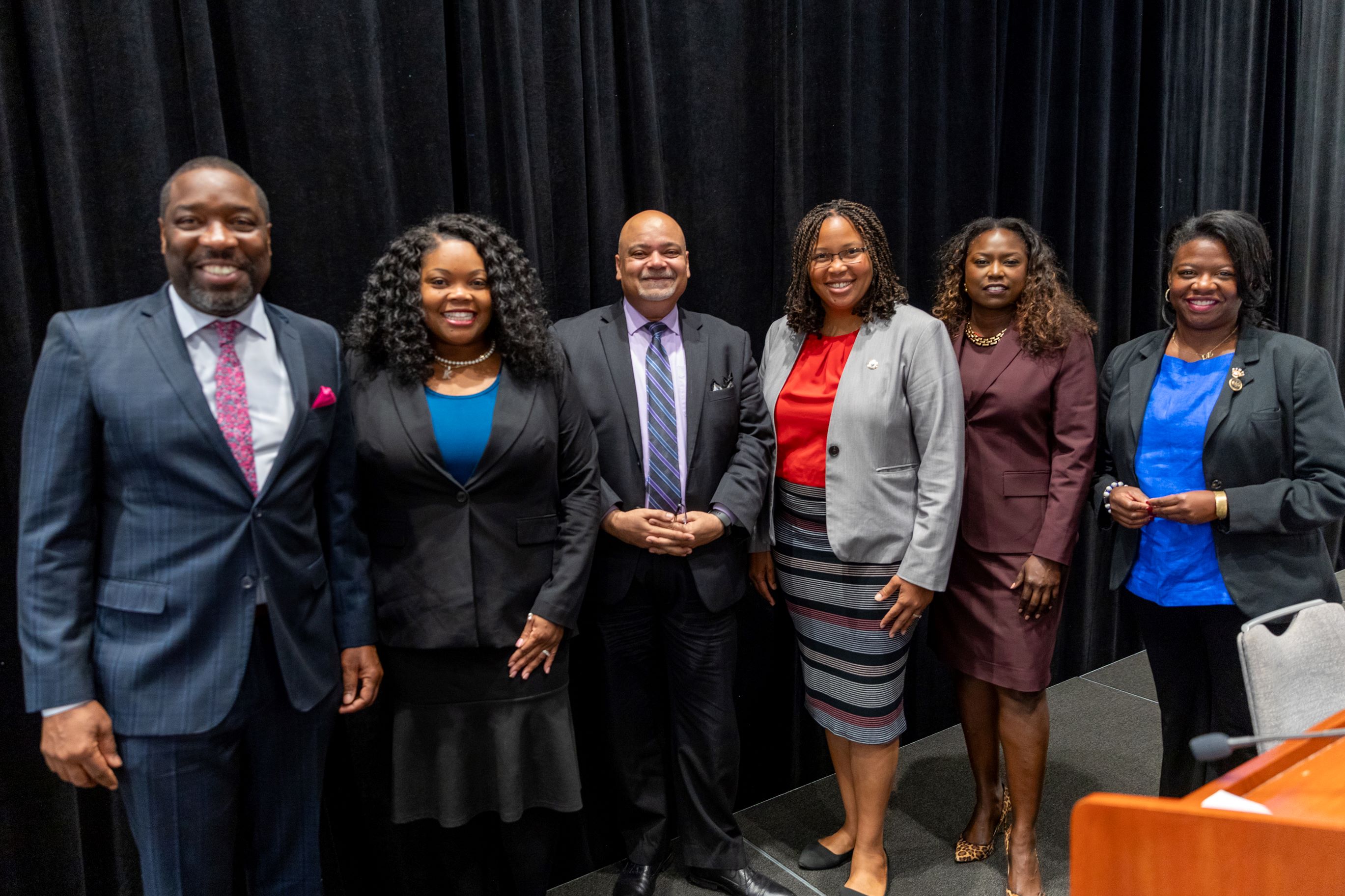 Kenyatta Johnson, Katherine Gilmore Richardson, Atif Saeed, Monica Taylor, Rachel Branson y Regina Young