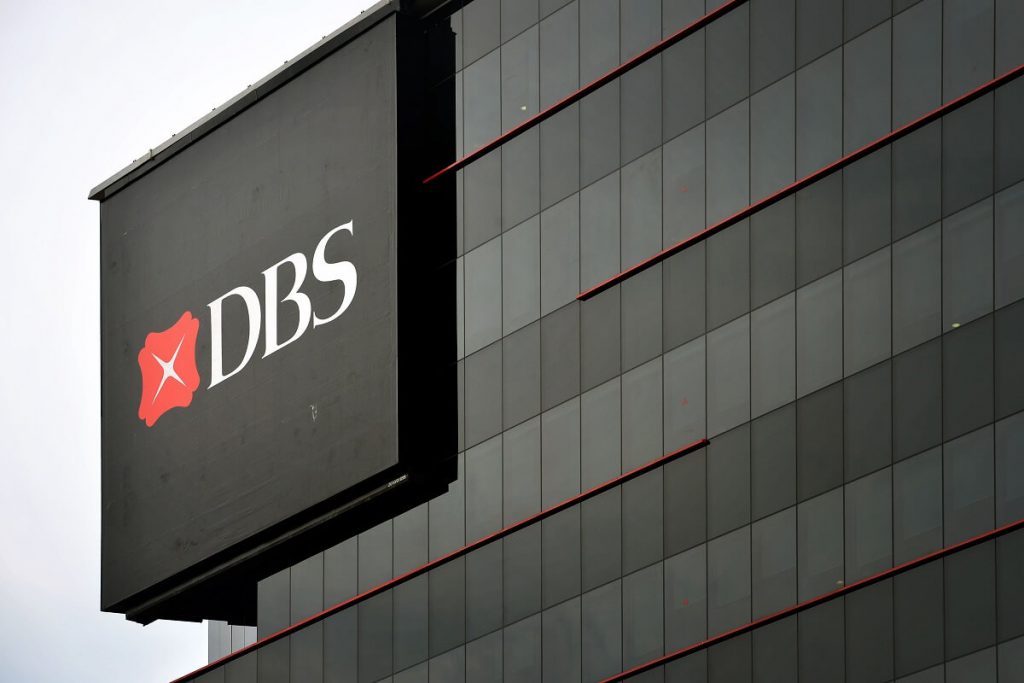 DBS Bank amplía su oferta de criptomonedas con una herramienta de pago en yuan digital